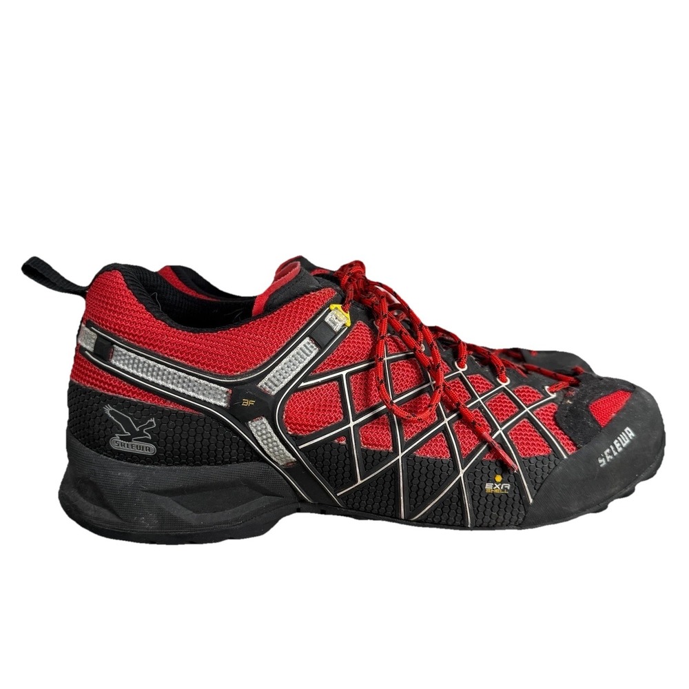 Salewa Gortex Work Shoes Mens 11 Red Black *Small tear on left outer‎ side